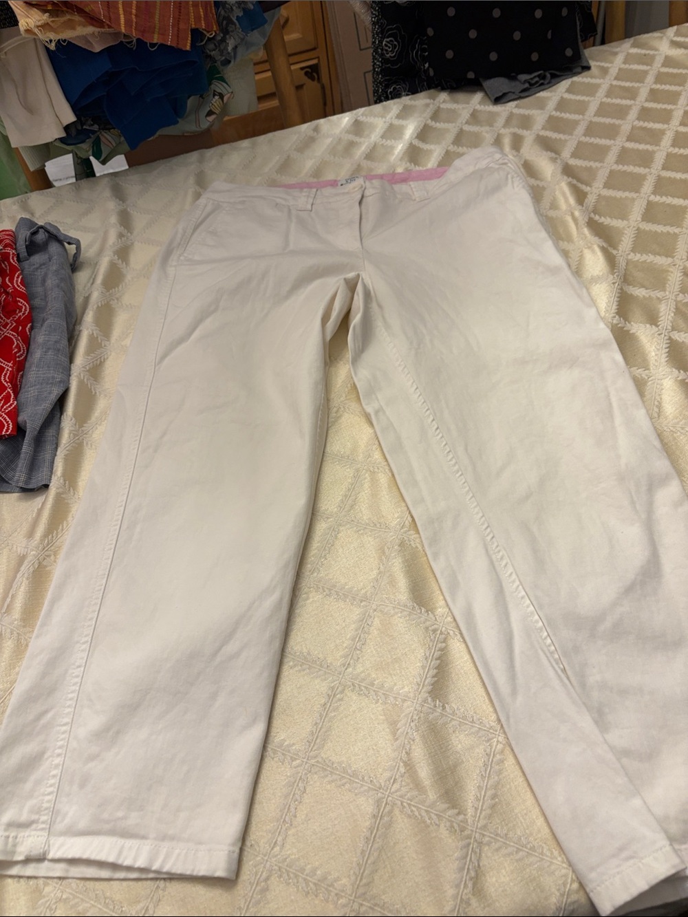 Crown & Ivy Charlotte White Cropped Pants